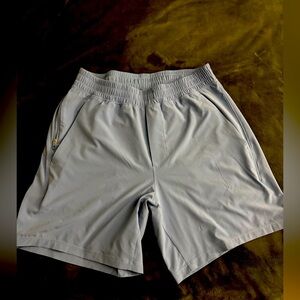 Lululemon Pace Breaker Linerless 7”